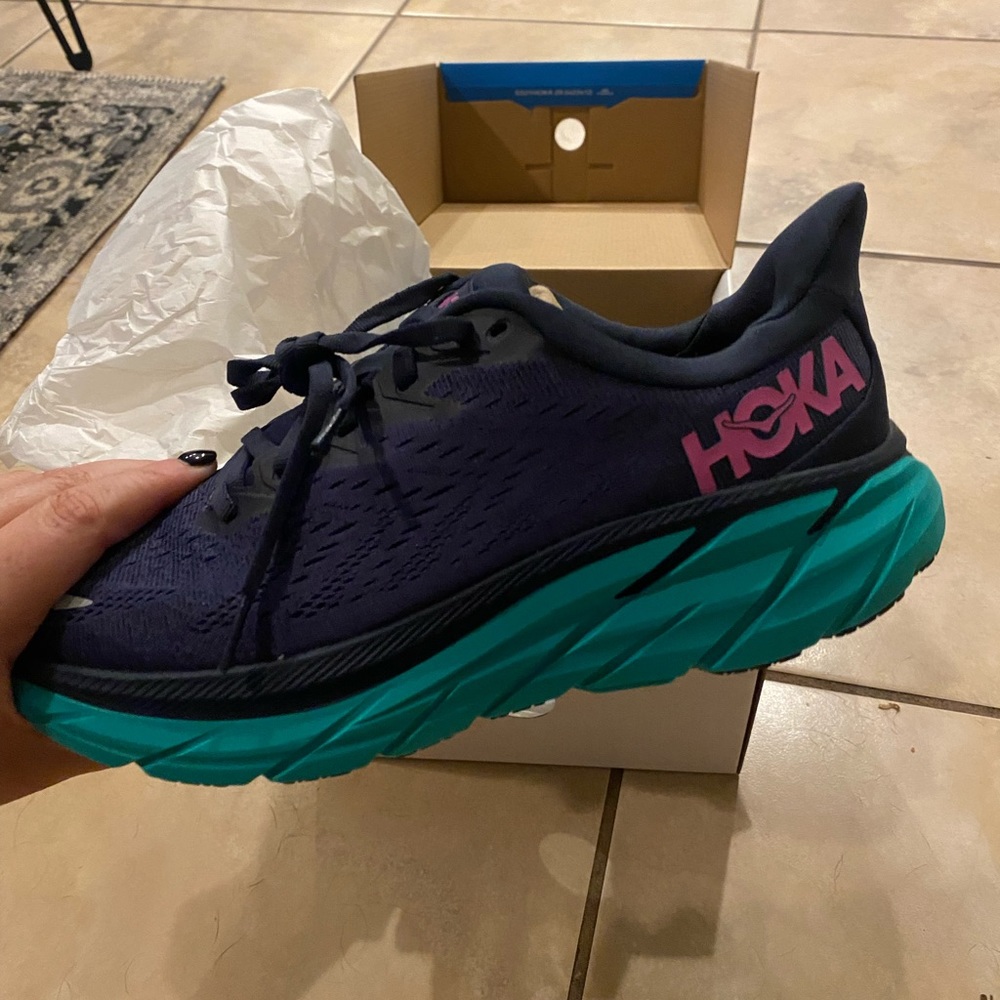 HOKA CLIFTON 8 SPACE BLUE